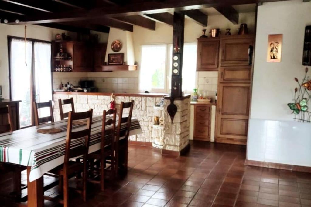 Maison Familiale Pays Basque Ahaxe-Alciette-Bascassan 외부 사진